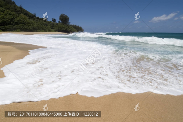 在Kauaii美麗的海灘