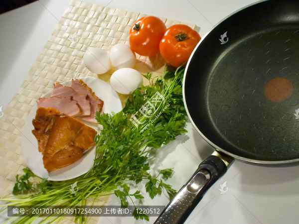 雞蛋；香菜；番茄