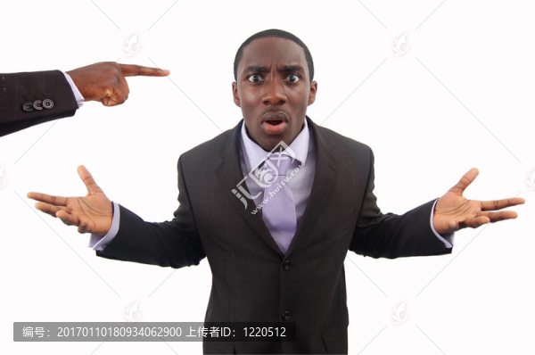 被告