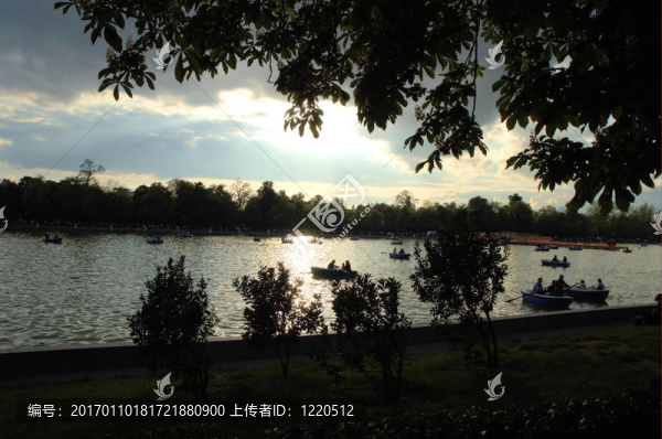 Retiro公園馬德里4-匯圖網(wǎng) www.fosd68.com Retiro公園馬德里4
