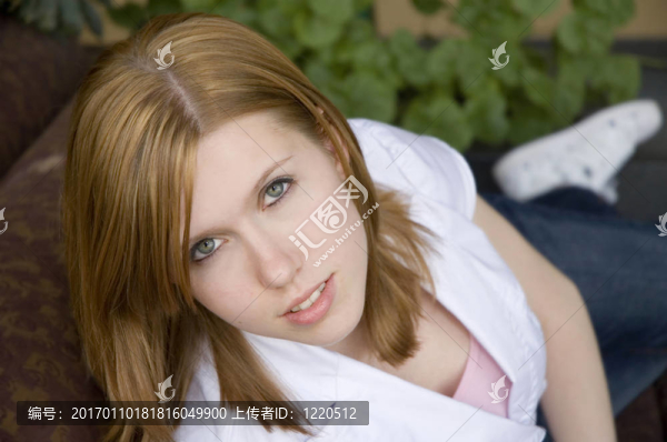 甜美的女孩