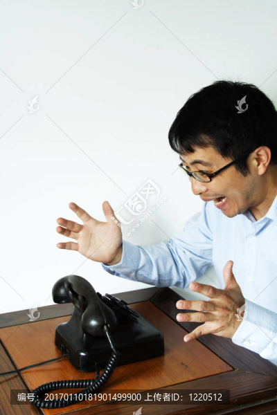 強調(diào)商人