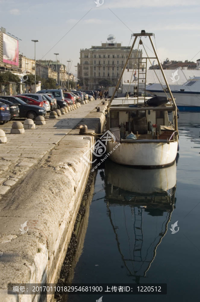 里耶卡克羅地亞港-匯圖網(wǎng) www.fosd68.com 里耶卡克羅地亞港