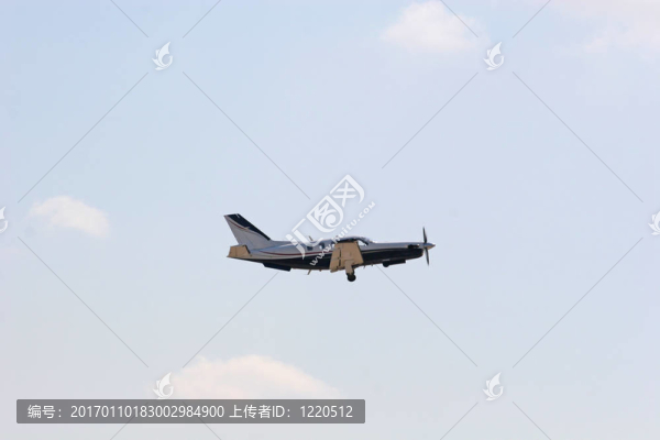 飛行小飛機