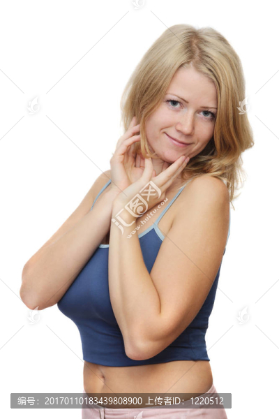 年輕的金發(fā)女子