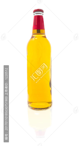 白色啤酒瓶