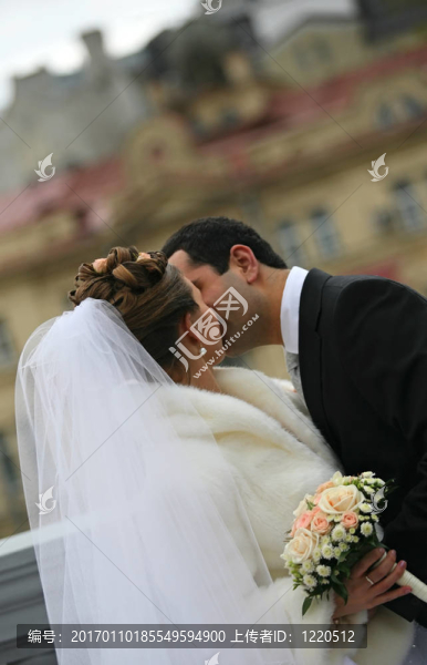 新婚夫婦