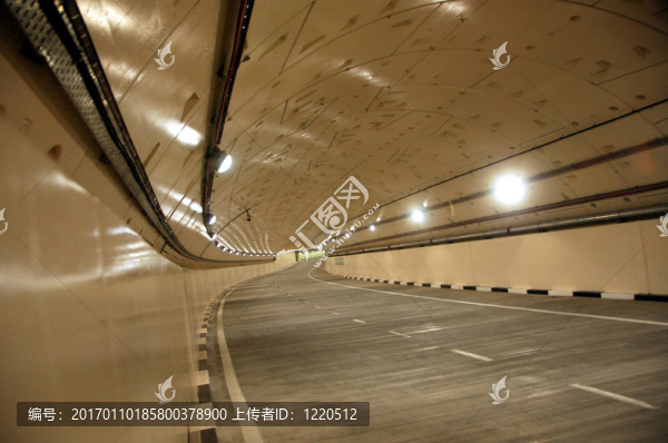 新的道路tunnel2