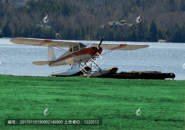水上飛機(jī)
