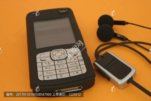 新技術袖珍手機。移動電話