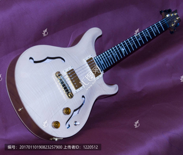 金的吉他