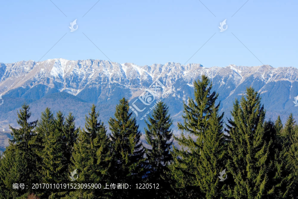 皮亞特拉·克拉尤石