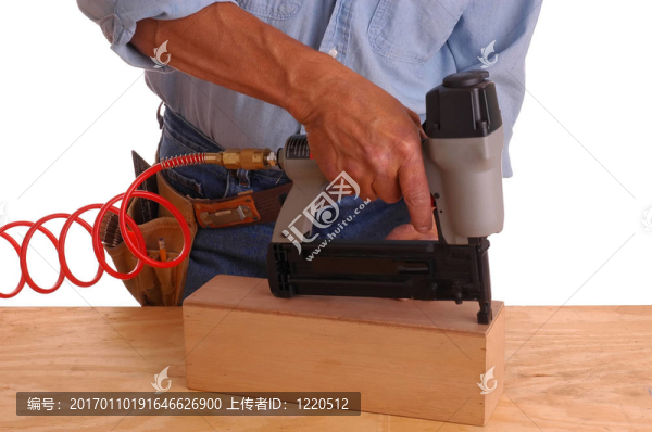 木工釘槍