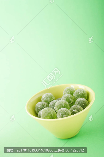 綠色的果醬球