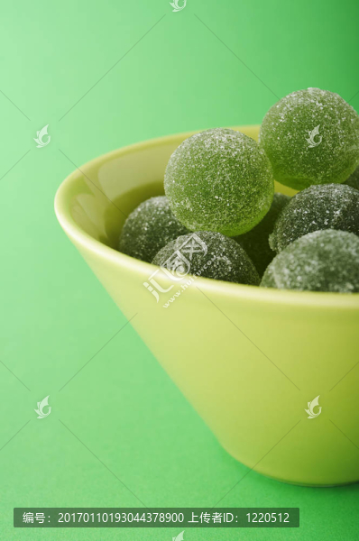 綠色的果醬球