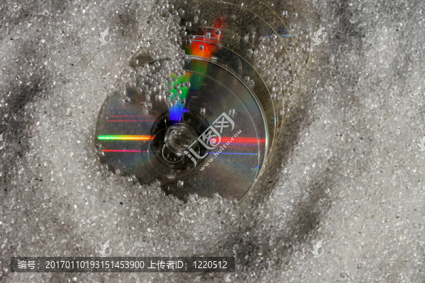 透明的CD-匯圖網(wǎng) www.fosd68.com 透明的CD