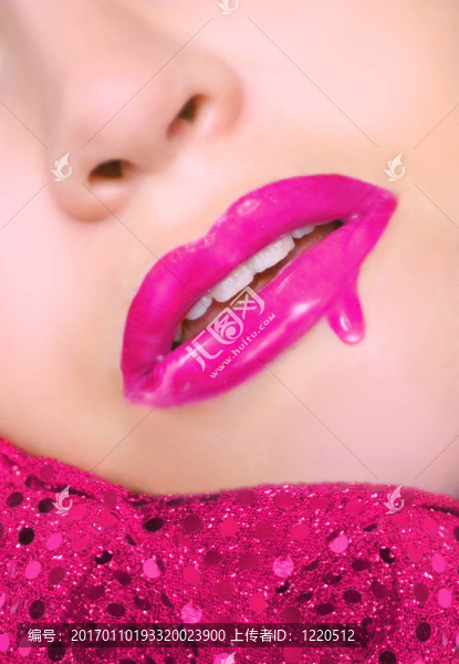 滴水的光澤