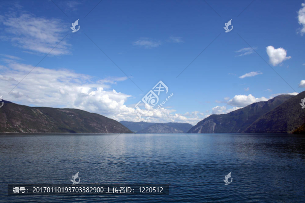 挪威峽灣