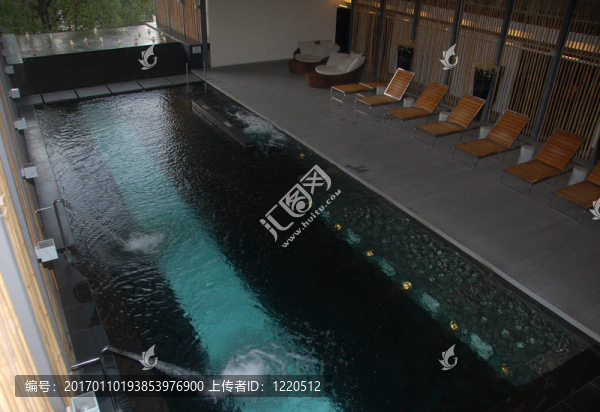 chair2噴泉和溫泉池