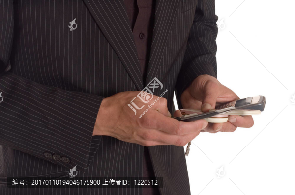 打電話的商人