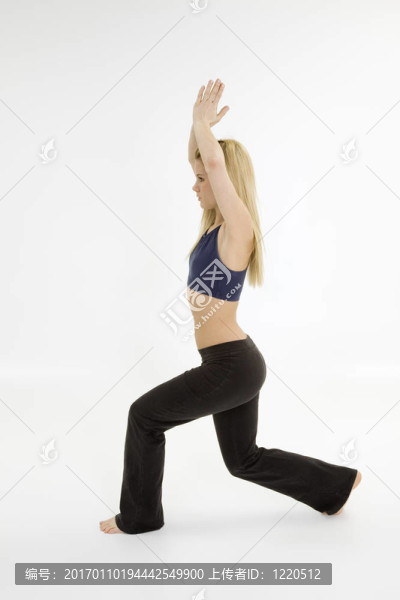 女性