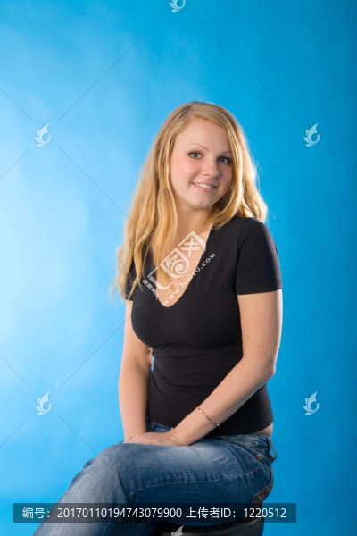 金發(fā)女人