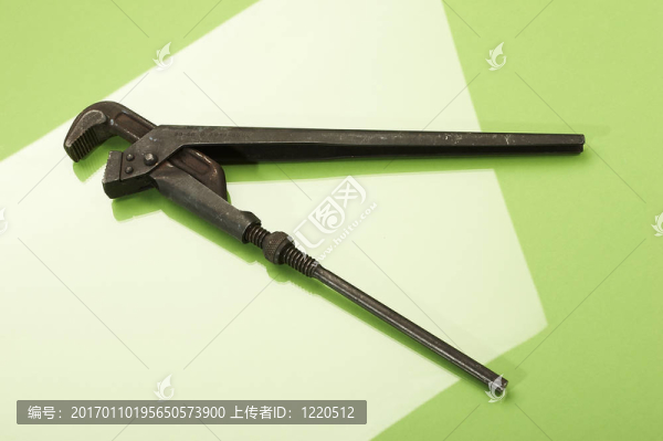 可調(diào)扳手