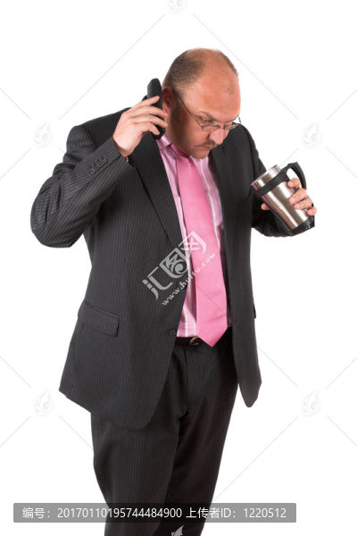 溢出的咖啡