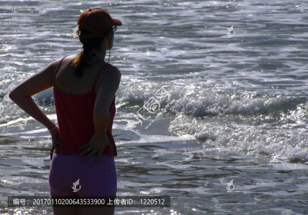 海灘上的剪影