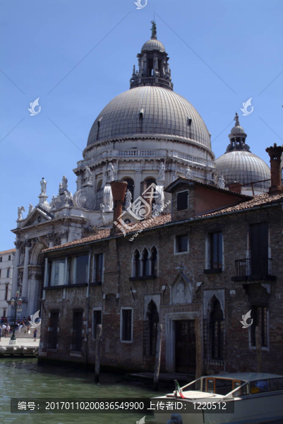 巴矢里卡della,Salute
