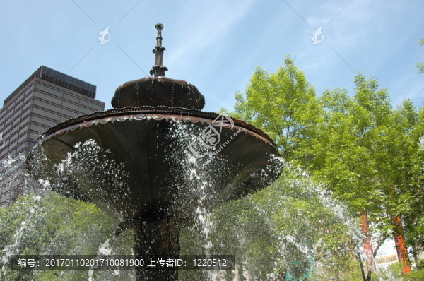 公園里的噴泉
