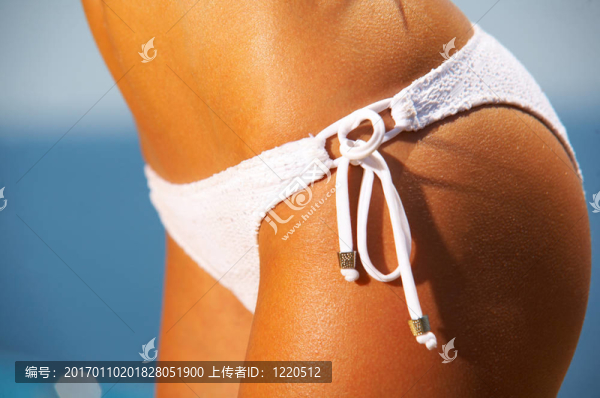 Bikini在行動
