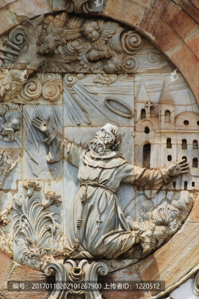 建筑細(xì)節(jié)上的圣圣弗朗西斯科德阿西斯正面；歐魯普雷圖；Minas；巴西建成1771和1774之間的al