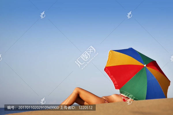 夏日沙灘寶貝