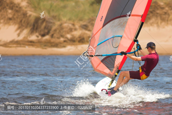 Windsurfer,03
