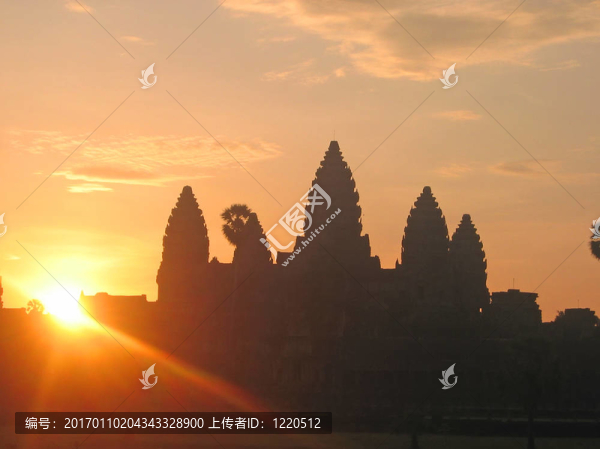 只要出現(xiàn)太陽帝國歷史的高棉城市日出；吳哥古跡吳哥寺廟；cambodgia；