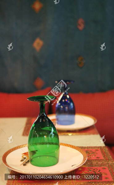 玻璃杯