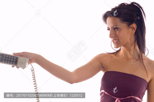 女人打電話