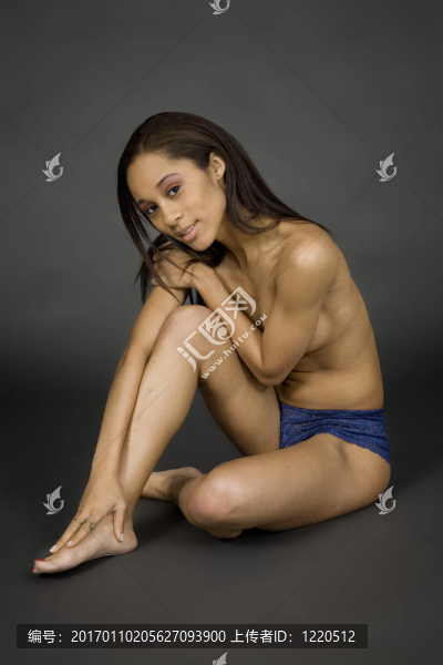 女人