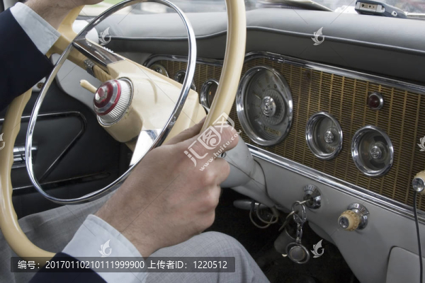 舊車的方向舵