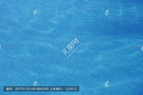 藍色游泳池水背景