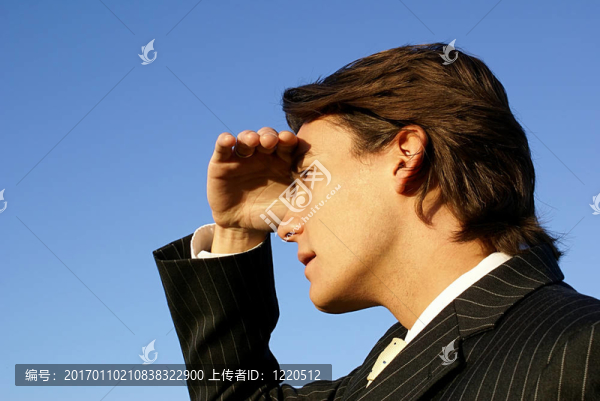 男人看未來
