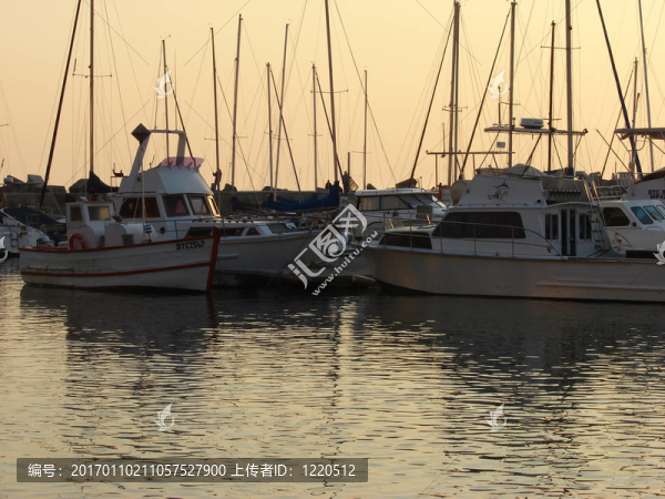 船在Harbour