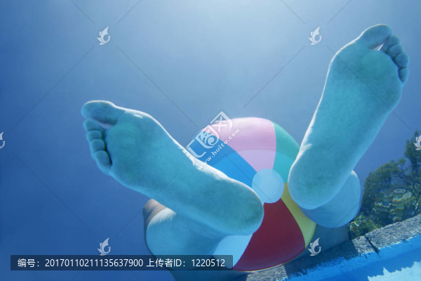 水下腳
