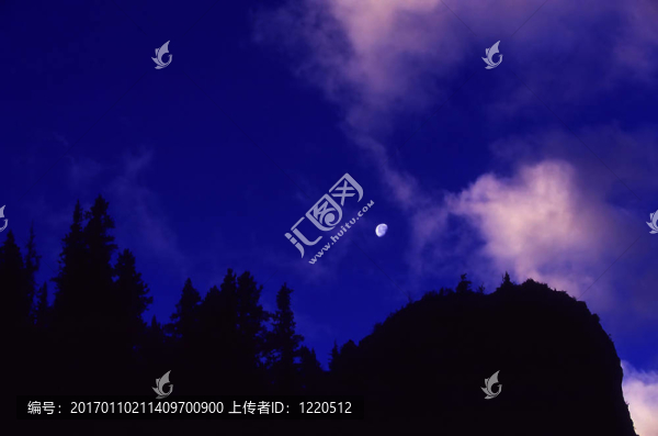 山的夜晚