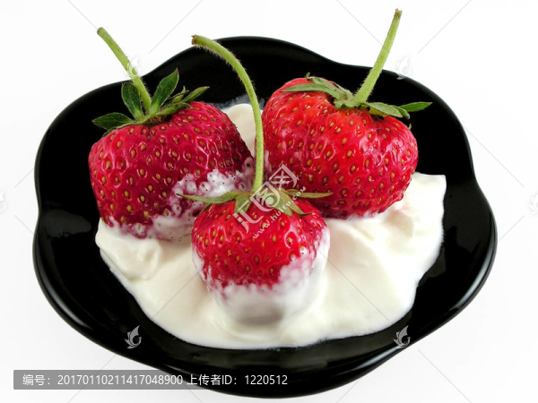 Strawberry酸奶油。