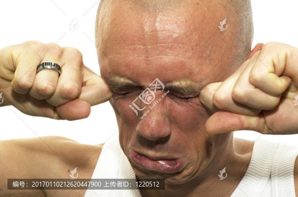 他的心哭了出來