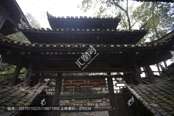 張家界土家風(fēng)情園