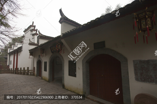 張家界土家風(fēng)情園