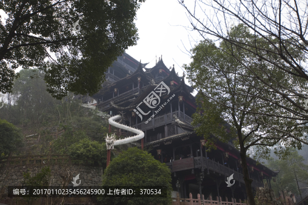 張家界土家風(fēng)情園